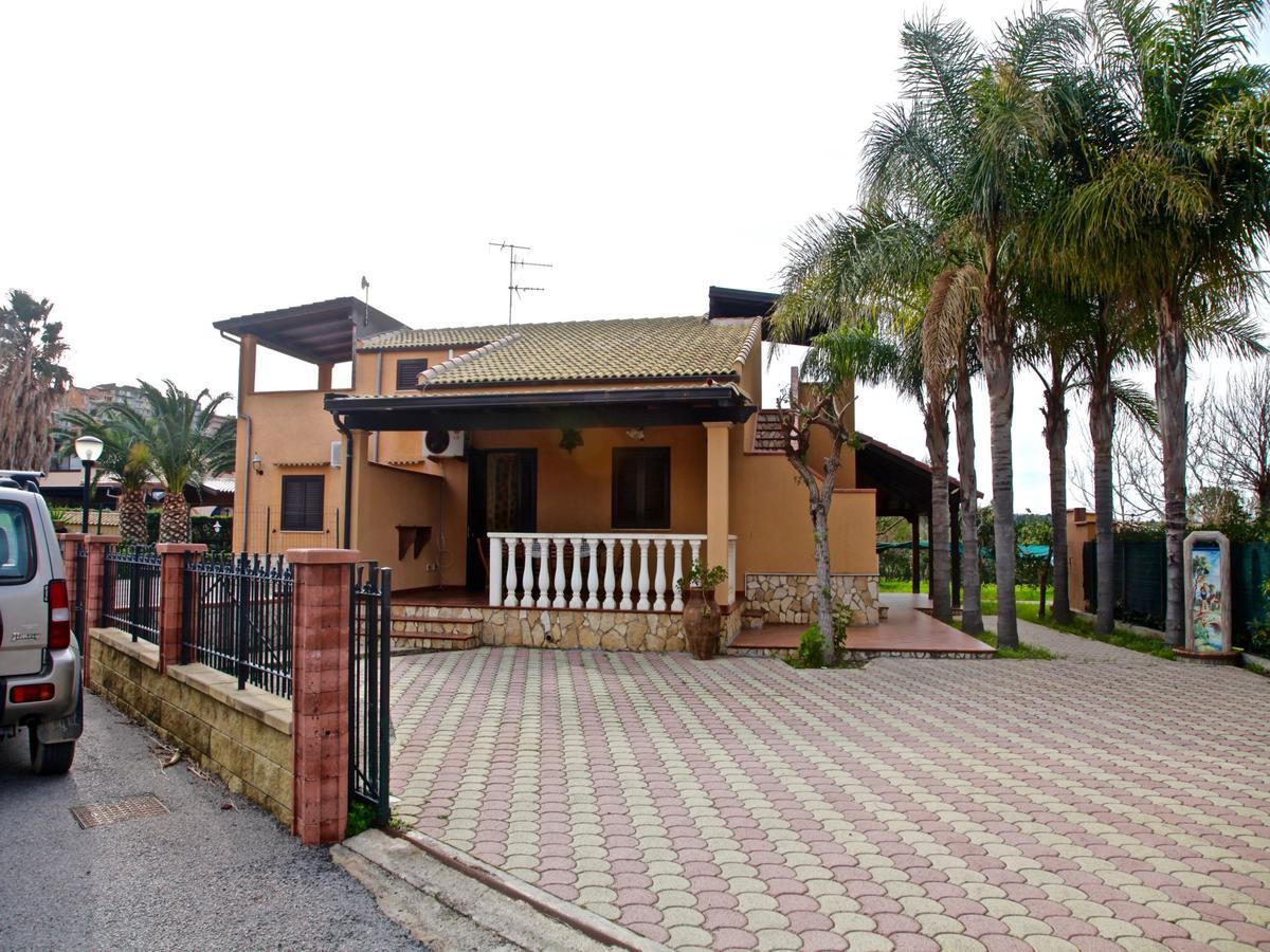 Villa Torre Roccella Campofelice Di Roccella Exterior foto